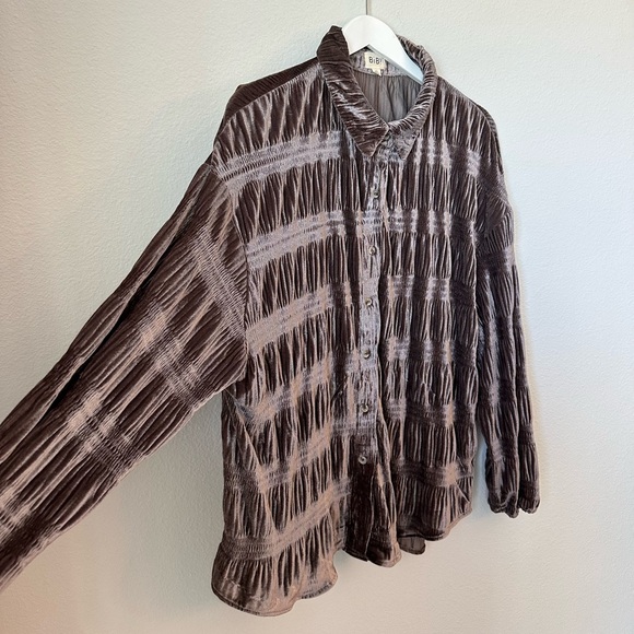 ☀️ ANTHROPOLOGIE BiBi Velvet Wrinkle Effect Tiered Shirring Long Sleeve - Picture 2 of 7